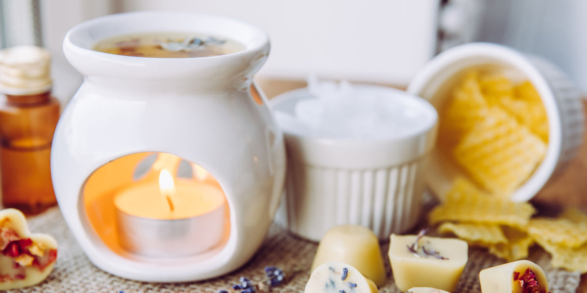 How to Use Essential Oil in a Wax Warmer: Everything You Need to Know —  Wholesale Botanics