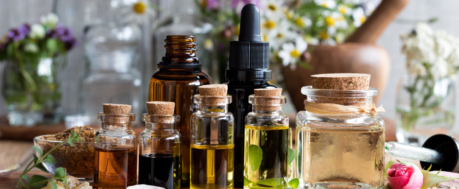 Mixing It Up: The Benefits of Combining Fragrance and Essential Oils